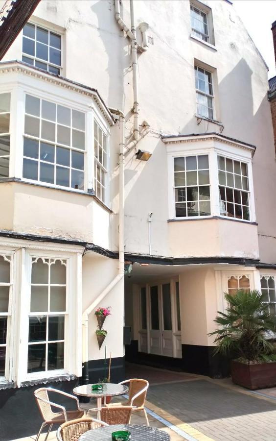 The Rose And Crown Hotel Уисбийч Екстериор снимка